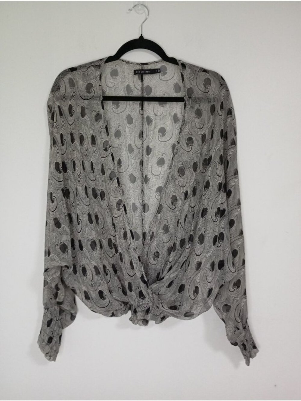 The Limited 100% Silk Wrap Blouse Ruched Cuffs Size Small Sheer Swirl Print